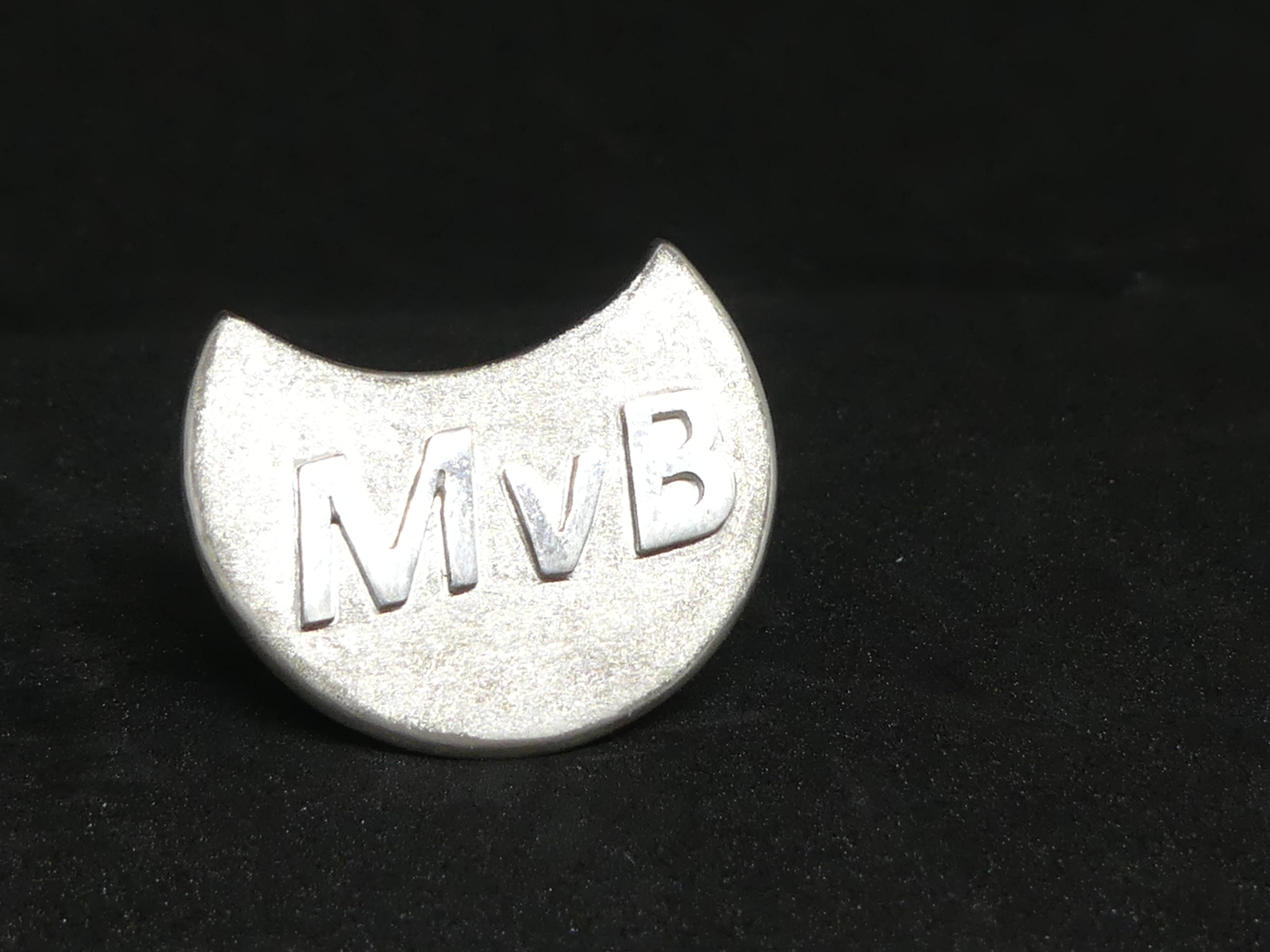 MvB