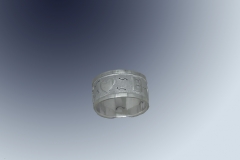 Ring mit Initialen 2