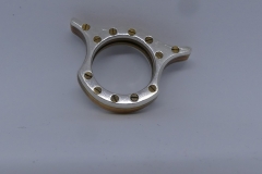 Ring geschraubt
